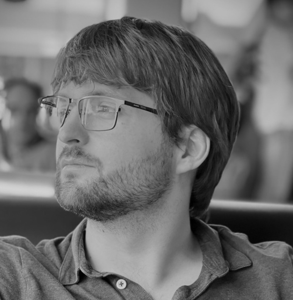 Professional headshot of Jorge Aranda